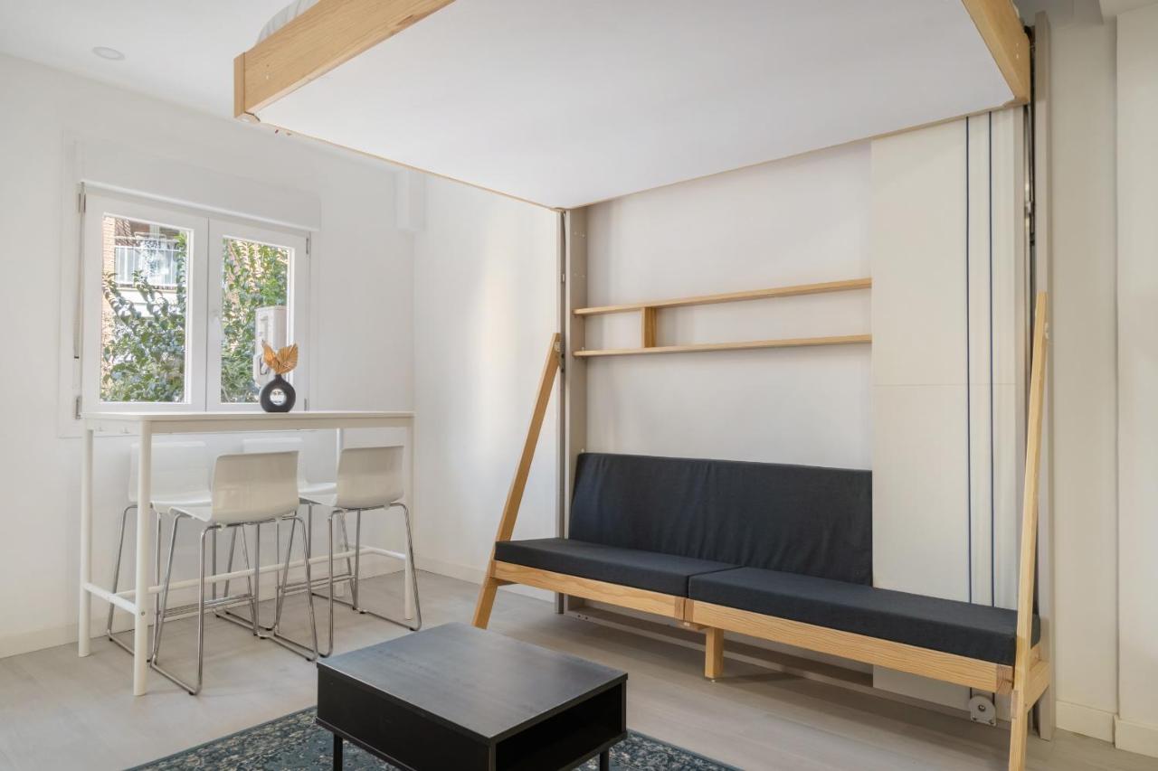 Apartamentos Reformados En Madrid Rio Exterior foto